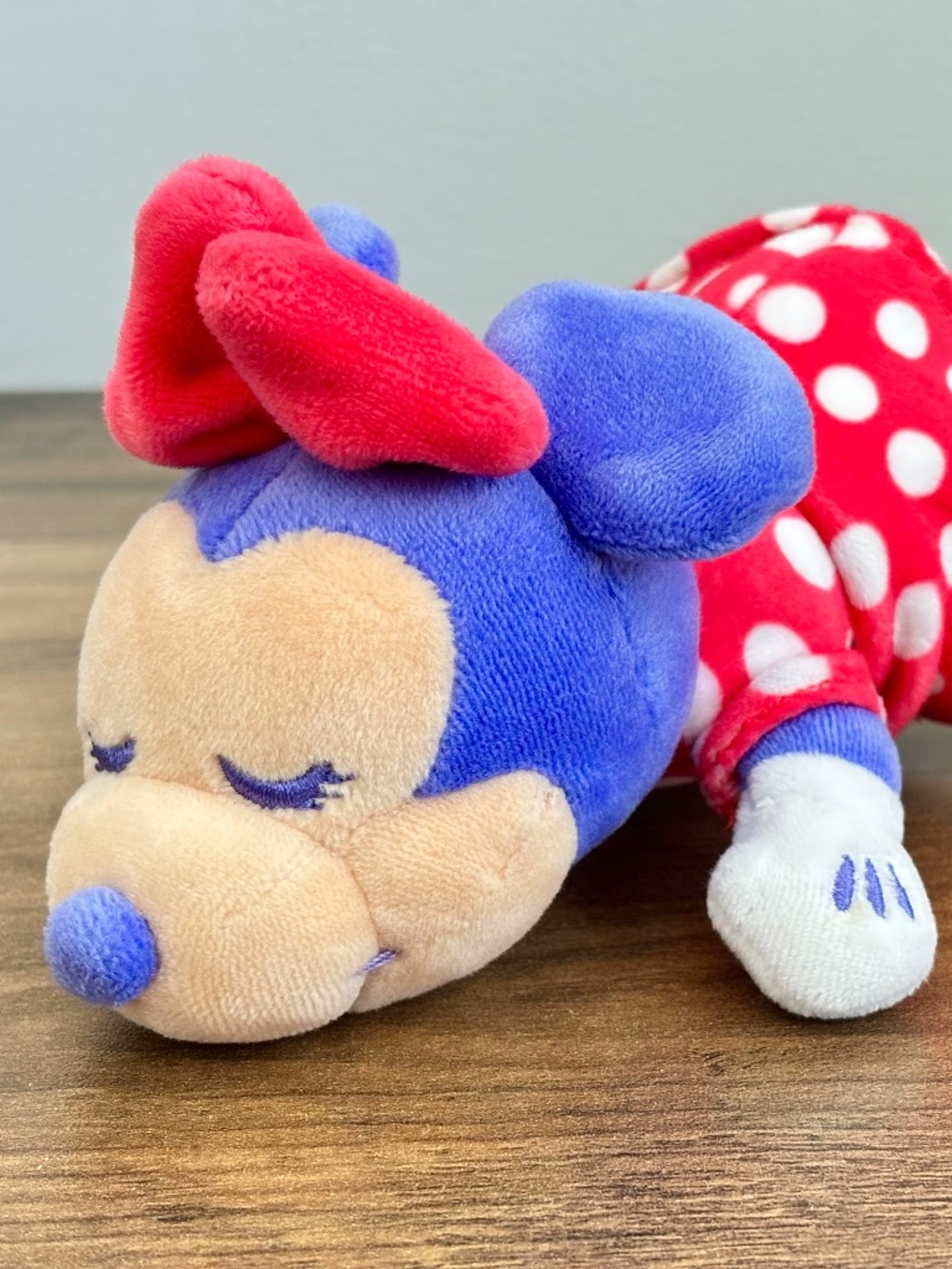 DISNEY Store Sleeping Minnie Mouse Plush Mini Cuddleez Stuffed Animal Toy NWOT